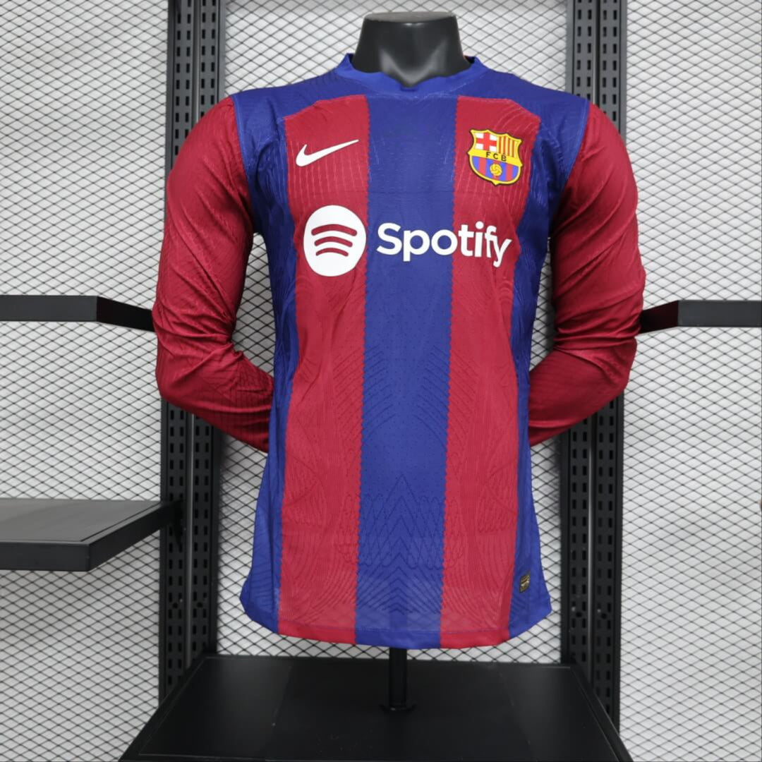 Barcelona long sleeve player version size XL season 23/24