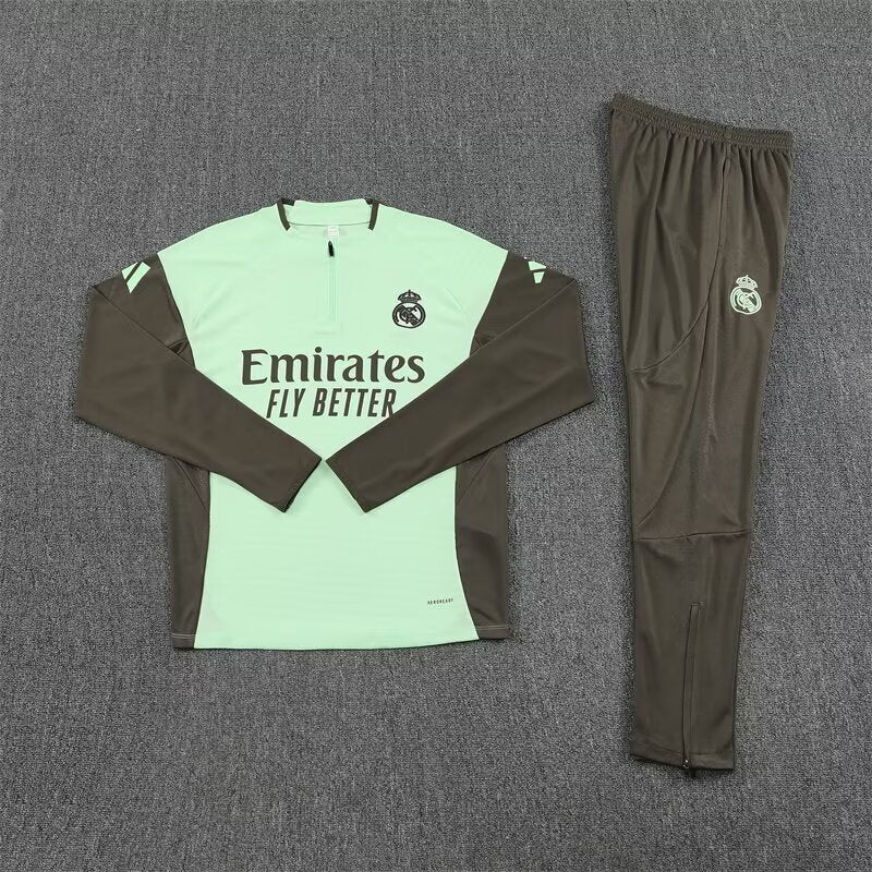 Real Madrid tracksuit 25/26