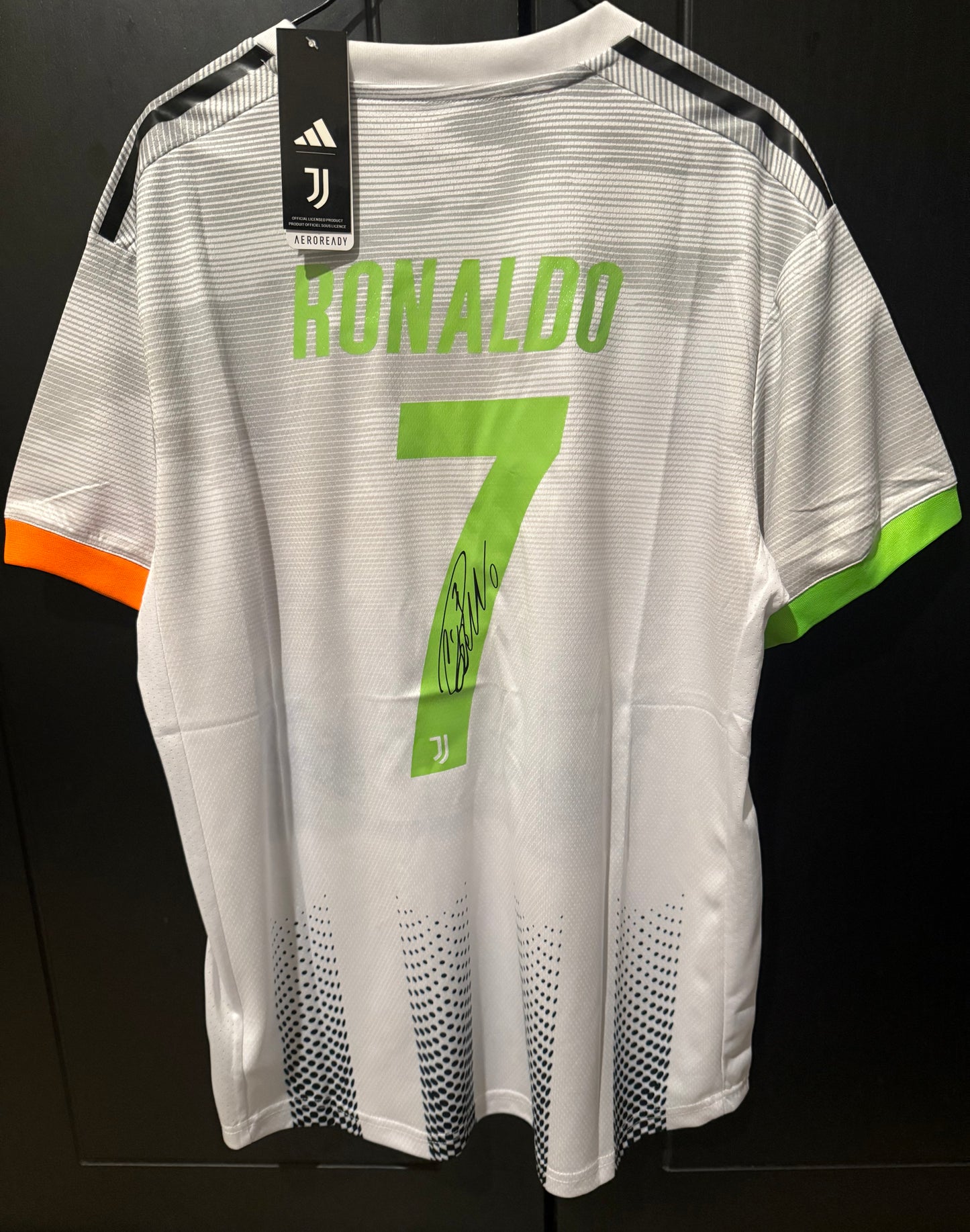Juventus Fourth kit 25/26 Roanldo with sign