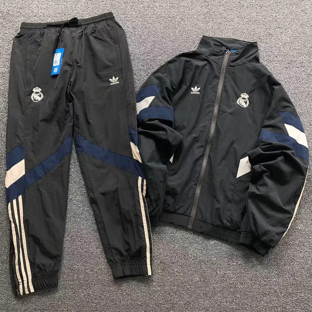 Real madrid parachote set 25/26