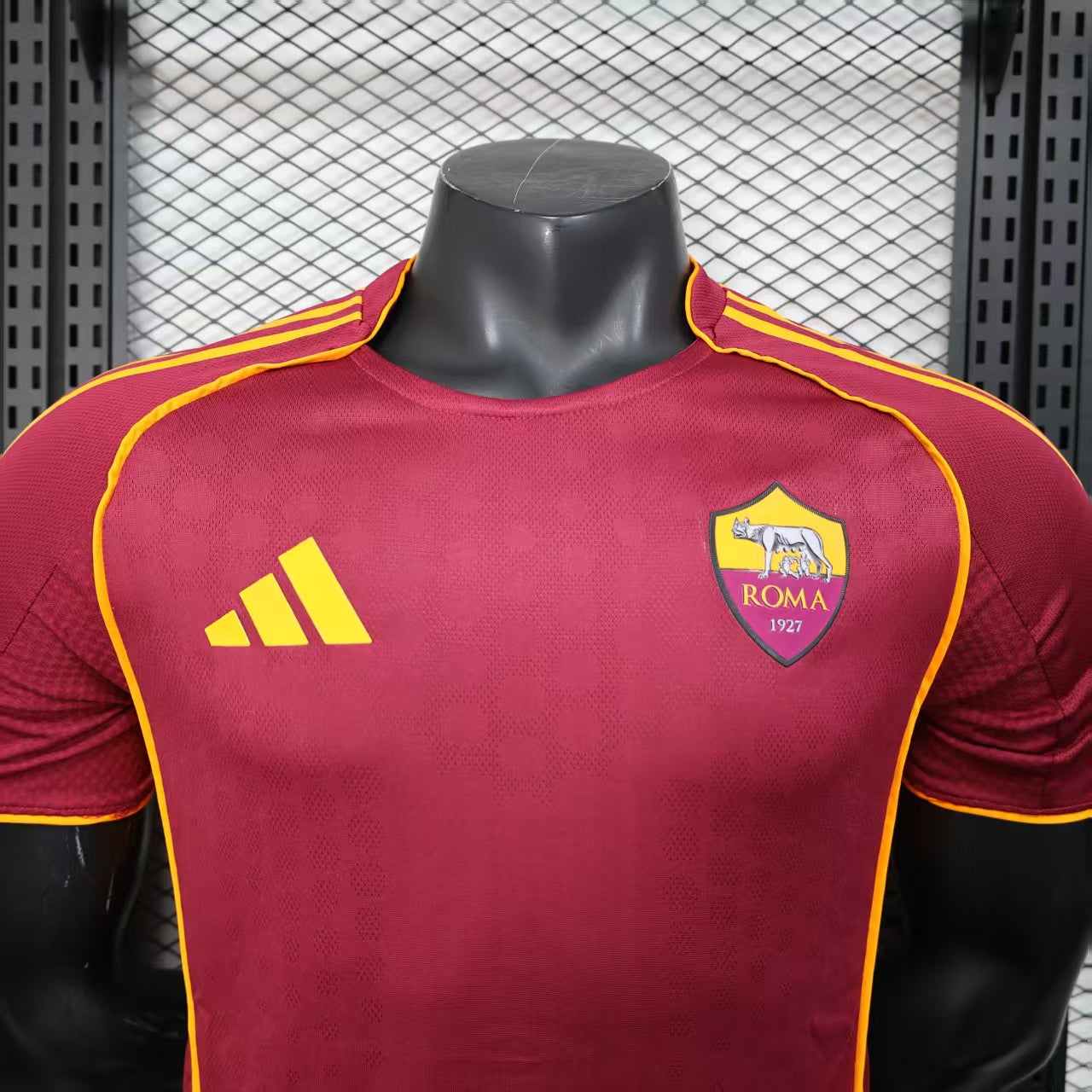 Roma home kit 25/26