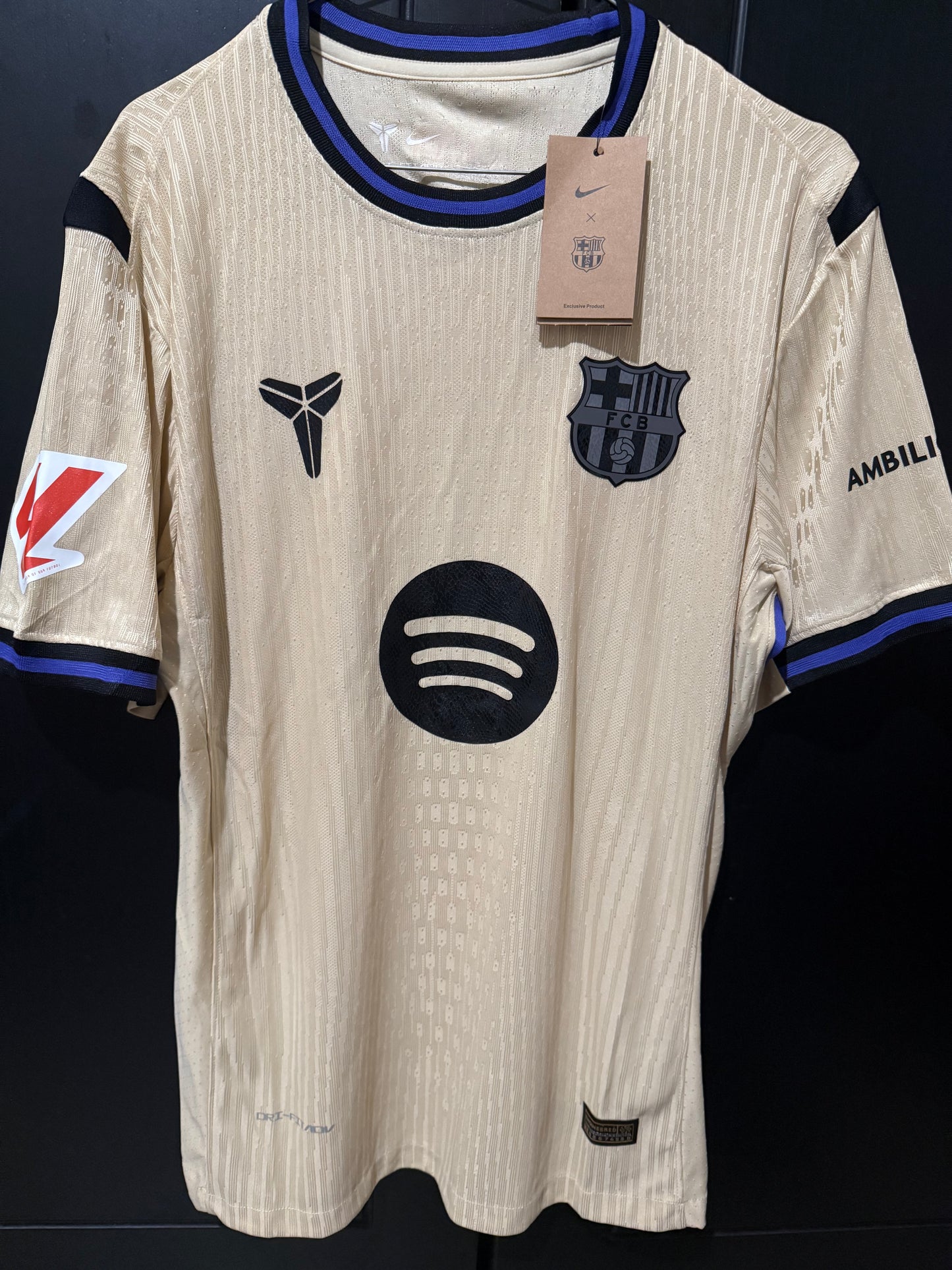 Bracelona Away kit player version 25/26