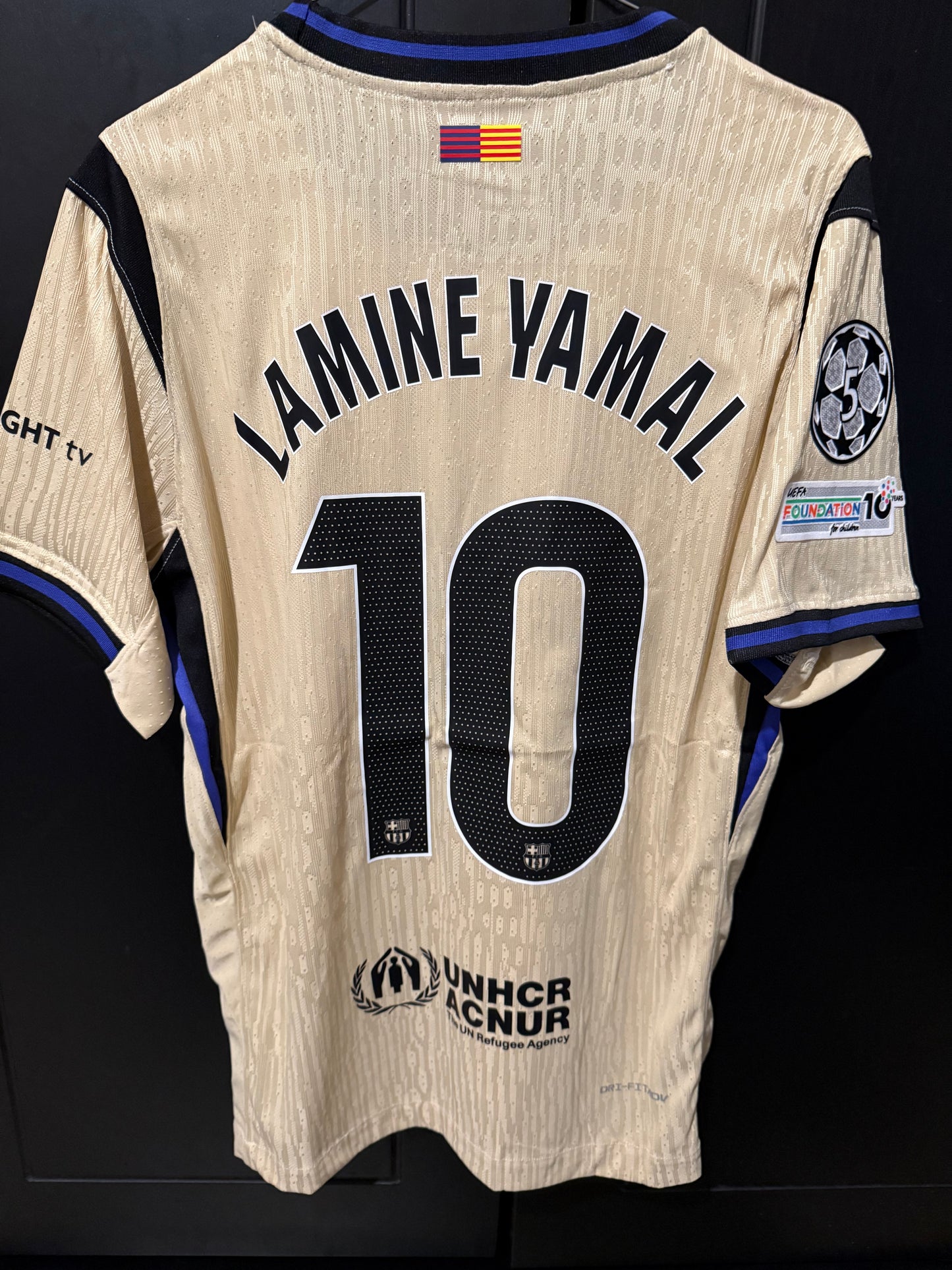Barcelona Away player version 25/26 lamine yamal 10 and UCL badges