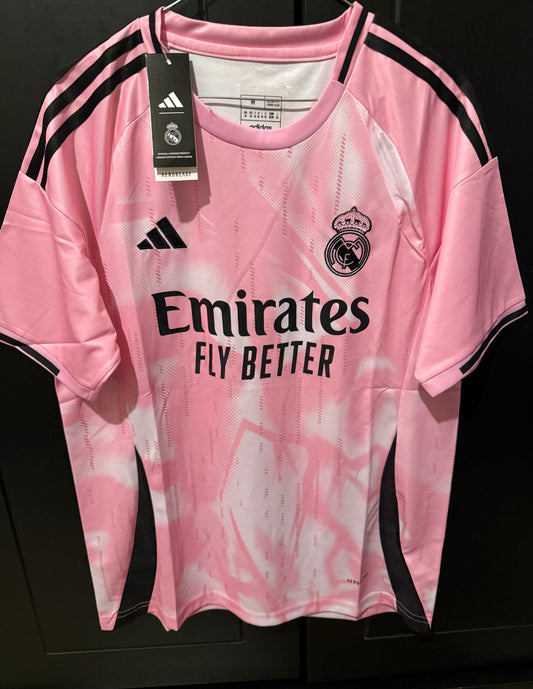 Real madrid pink special edition 25/26