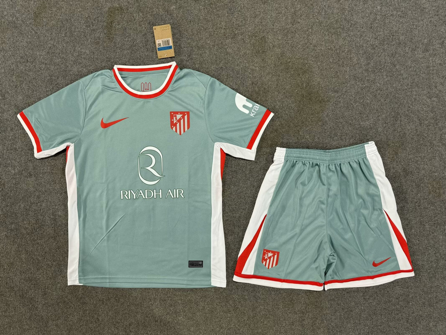 Atletico Madrid Away kit 24/25