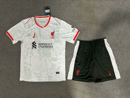 Liverpool Away Full kit 24/25