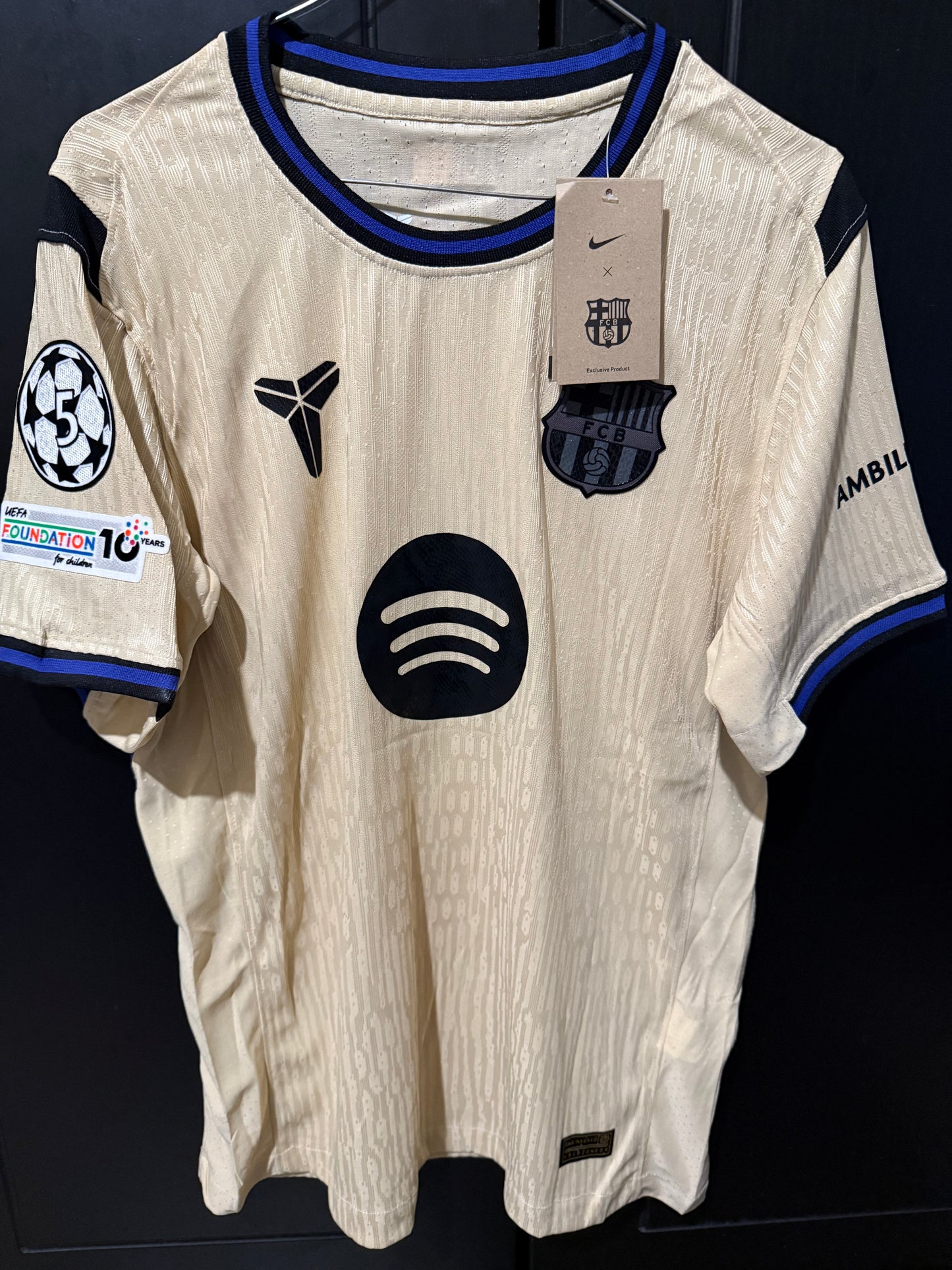 Barcelona Away player version 25/26 lamine yamal 10 and UCL badges